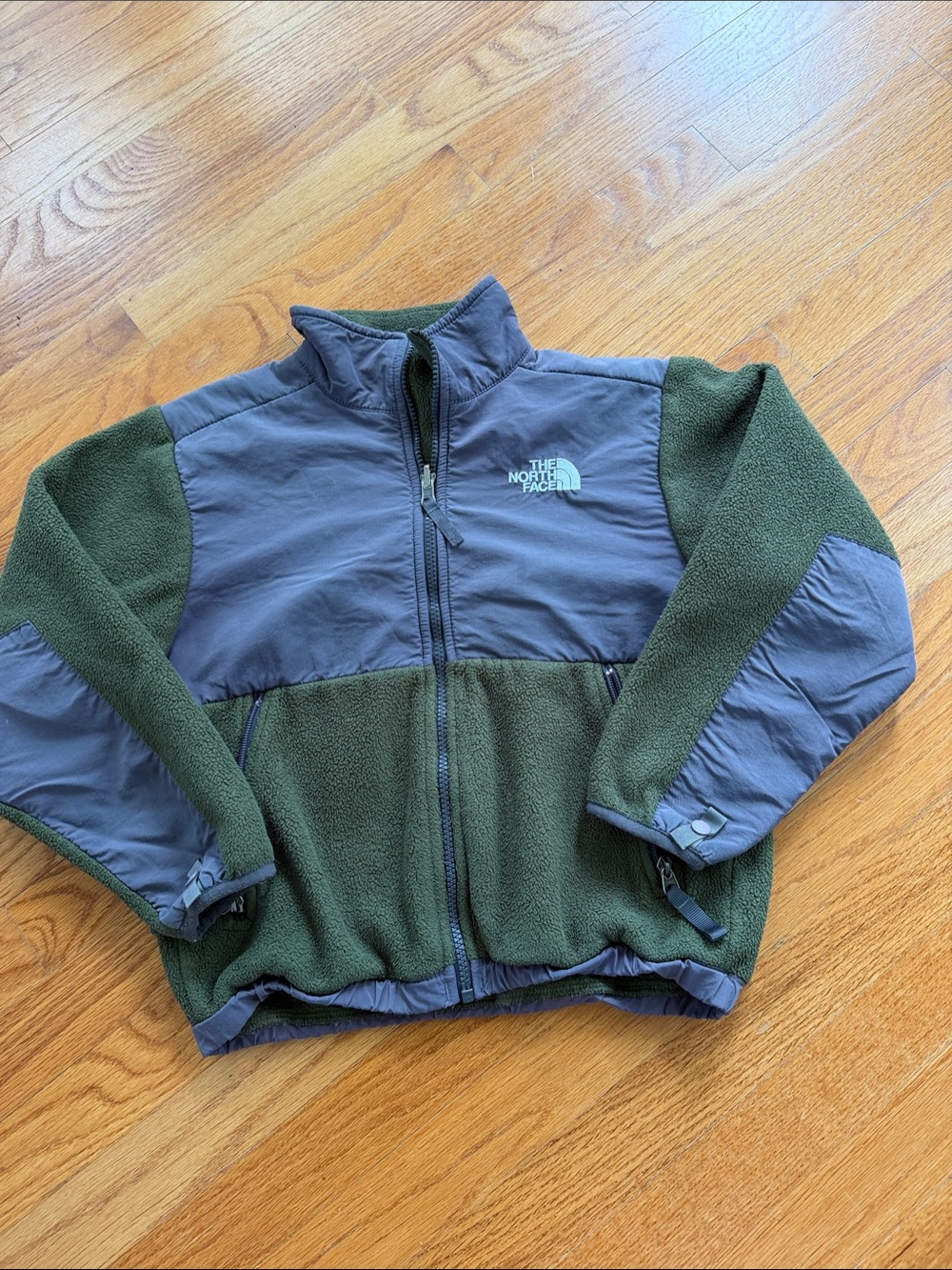 The North Face Boys size Small Olive Green and Gray Fleece Jacket